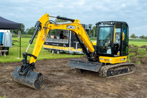 JCB Evax Compact Days 2024 18